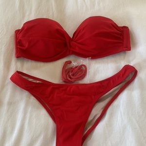 Victoria’s Secret bikini